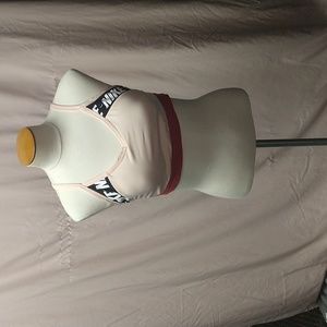 Nike DRI fit size XL sports bra